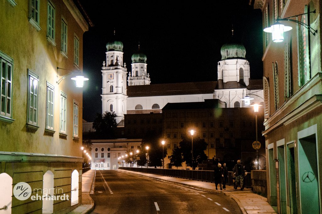 Der Stephansdom aus der Innstadt